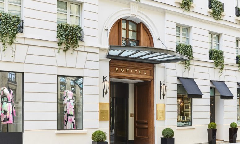 8 12 Rue Boissy D Anglas 75008 Paris France Sofitel Paris Le Faubourg - Léonard-vitrines